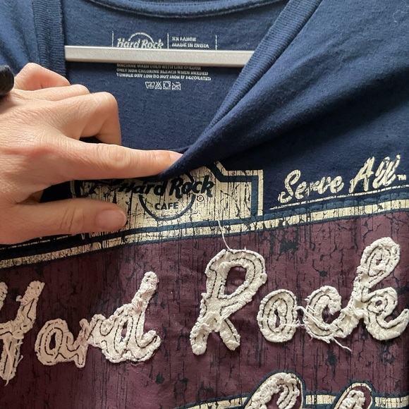 Hard Rock Cafe Dark Blue Graphic Tee 2X - Picture 3 of 4